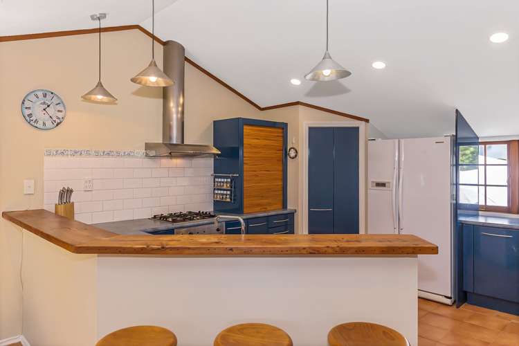 456 Whangaparaoa Road Stanmore Bay_9