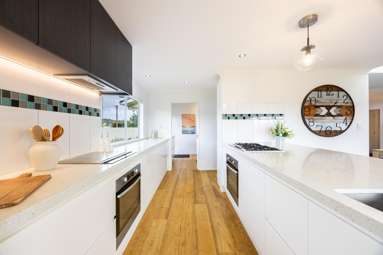 31 Frost Road_4