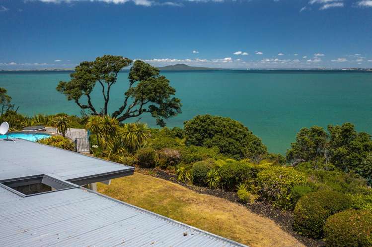 62 Sharon Road Waiake_13