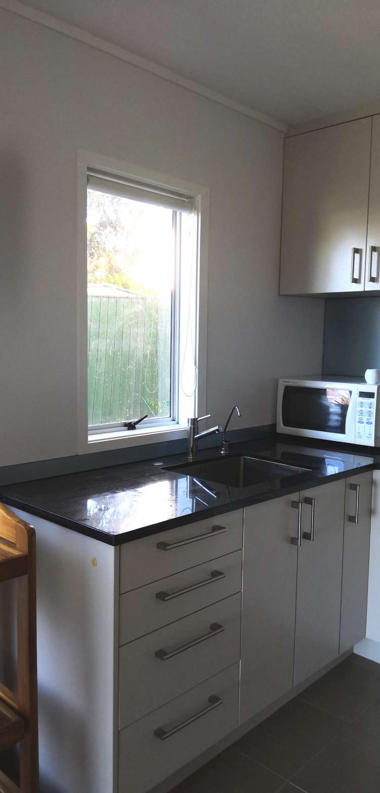 2/401 East Coast Road Mairangi Bay_19