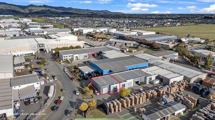 Unit 1, 36 Dakota Crescent Wigram_2