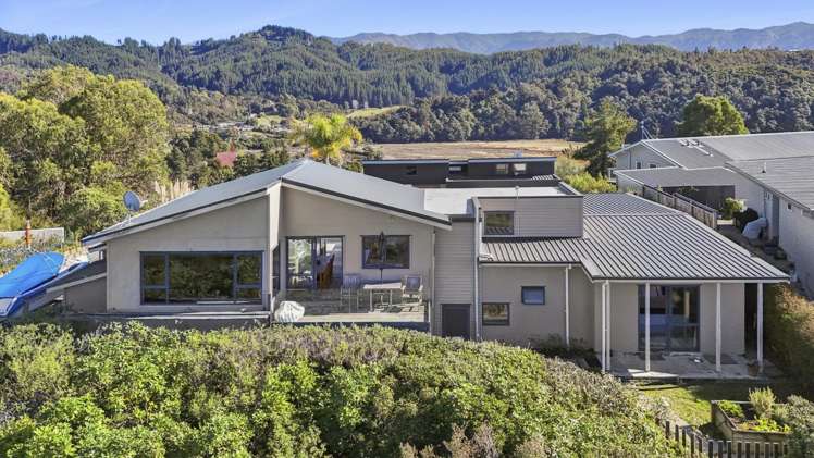 6 Adele Way Kaiteriteri_2