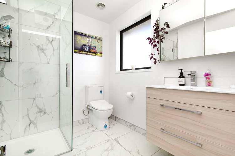 5/27 Waiwhetu Road Waiwhetu_8