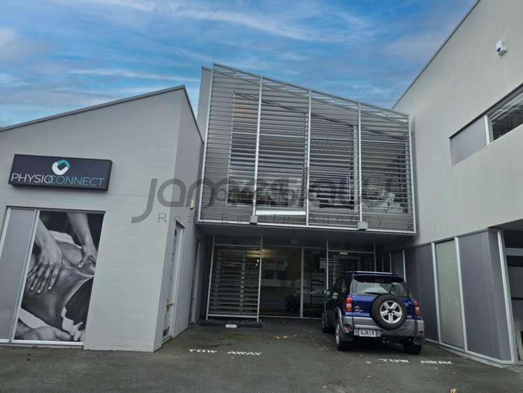 Ground Floor/41 Taharoto Road Takapuna_1