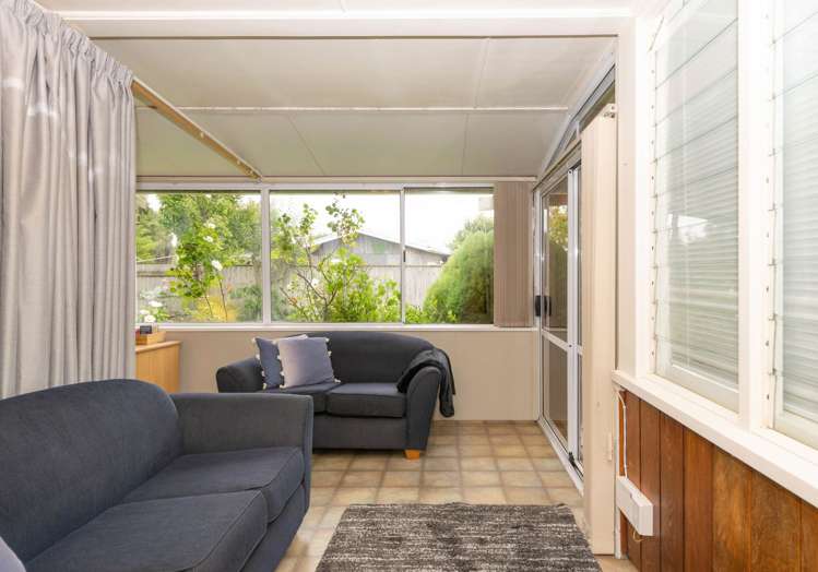 24 Glenroy Crescent Springlands_10