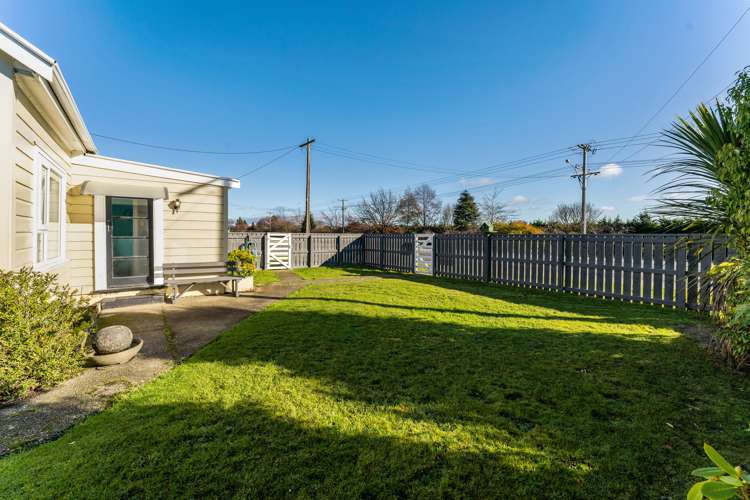 319 Union Street Milton_19