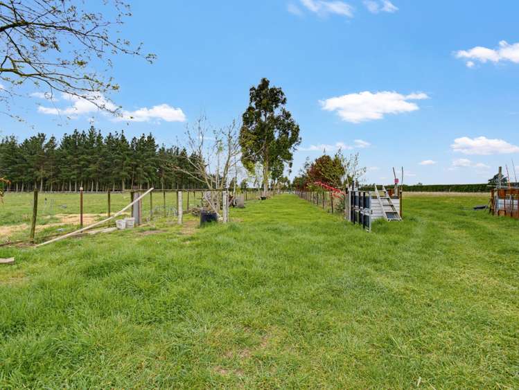16 Chattertons Road Templeton_27