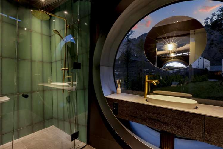 18 and 20 Woolshed Road Jacks Point_30