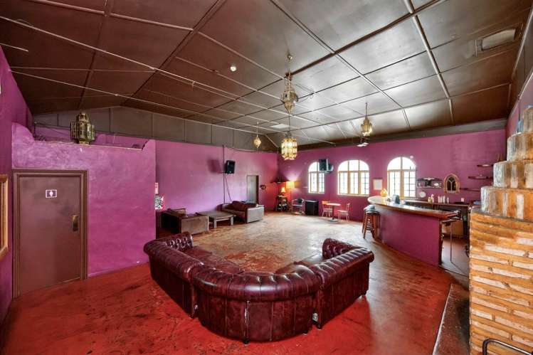 17 Galatos Street City Centre_10