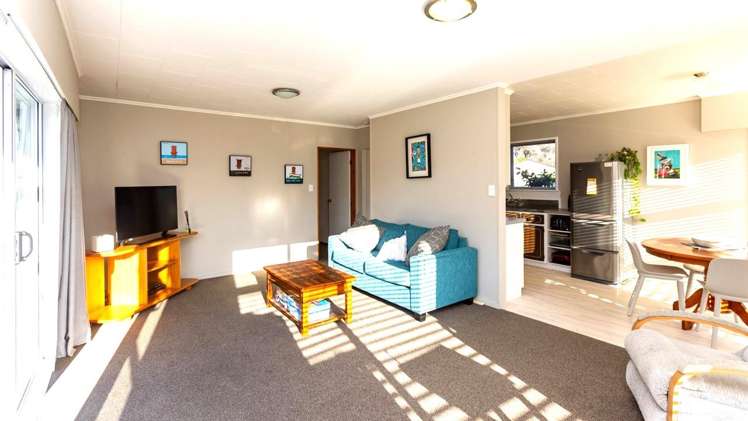 205 Kenwood Drive Matarangi_8