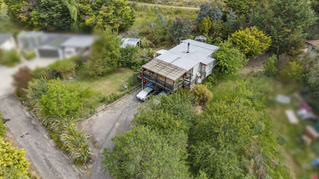 Superb Living at 9 Tipapa Place, Greta Valley