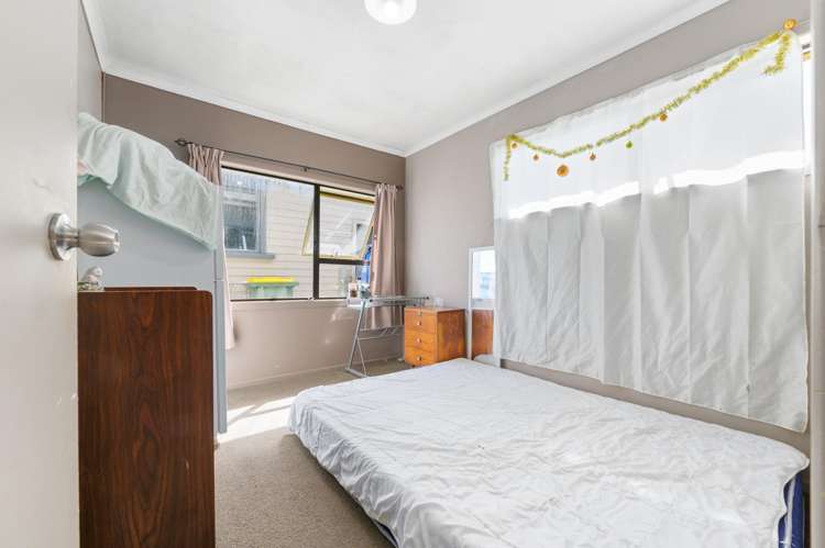 18 Livingstone Avenue Nawton_12