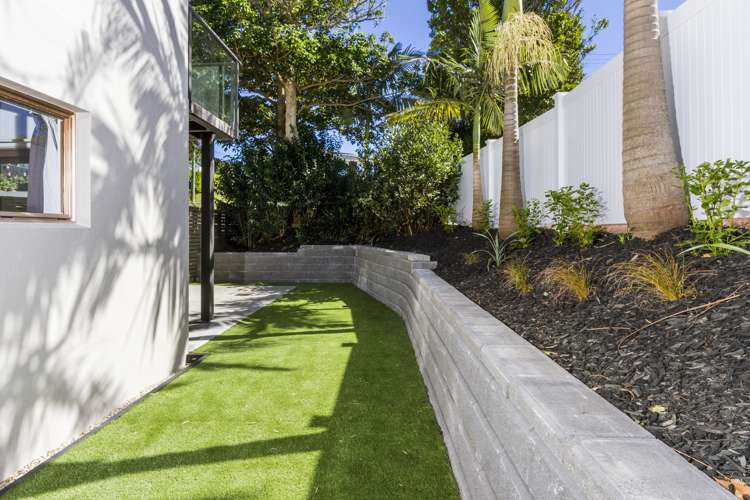 23a Beach Road Te Atatu Peninsula_14