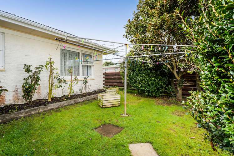 5815 South Road Rahotu_21