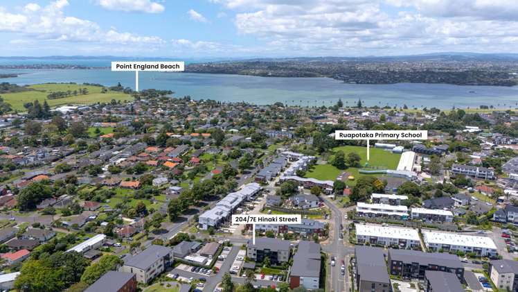 204/7E Hinaki Street Point England_10