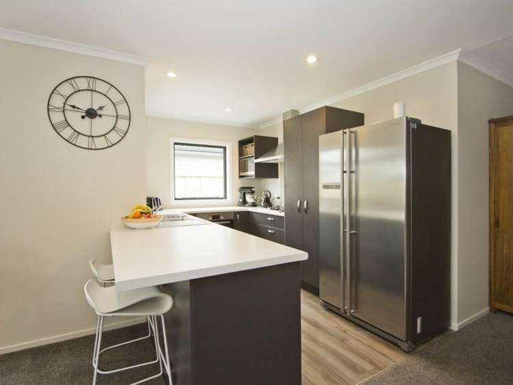 4 Waitara Street Taita_5