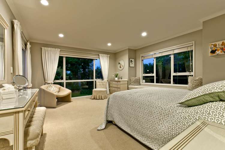 2 Manon Crescent Greenhithe_12