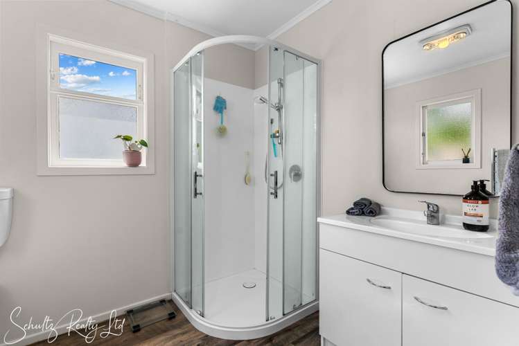 20 Bickerstaffe Road Maungaturoto_21