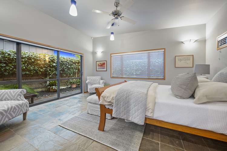 233 Omaha Drive Omaha_15