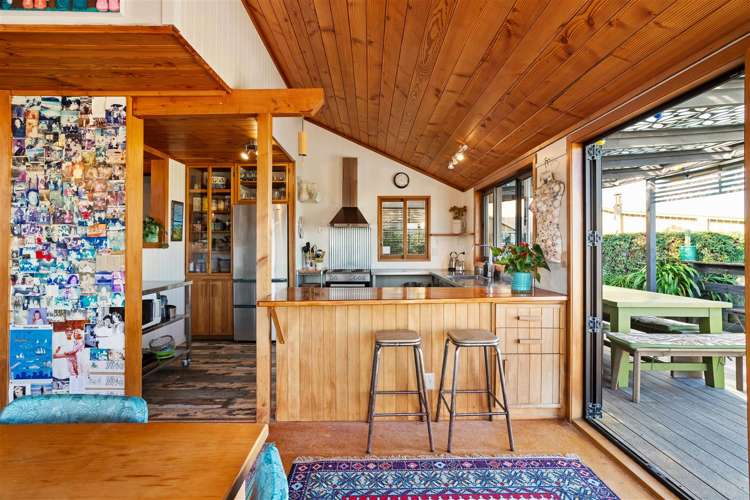 116 Saint Patricks Row Whangamata_20