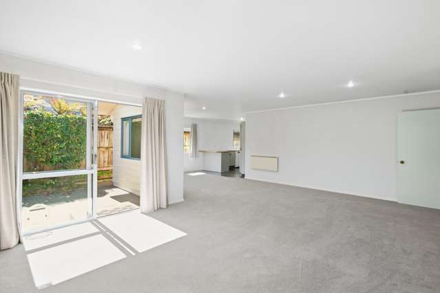 2/12 Heathcote Street Central_3