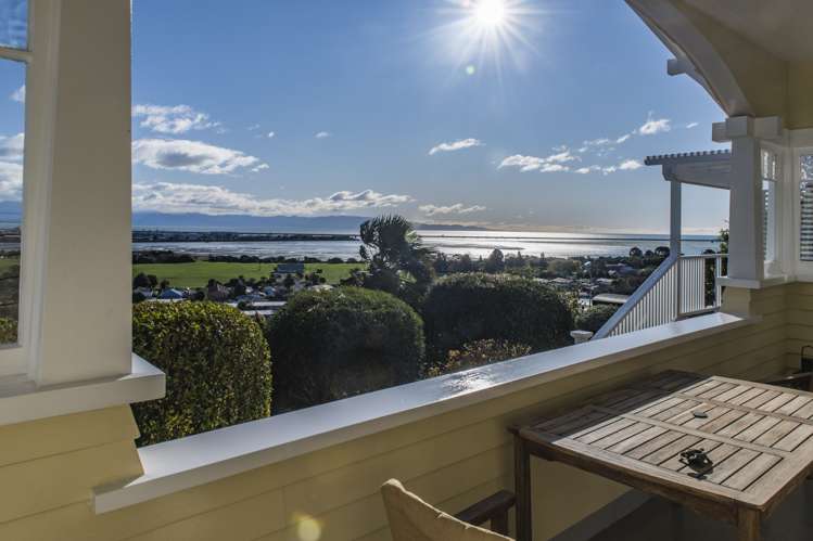 35 Iwa Road The Wood_14