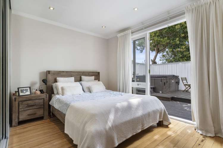 249 Hobsonville Road Hobsonville_11