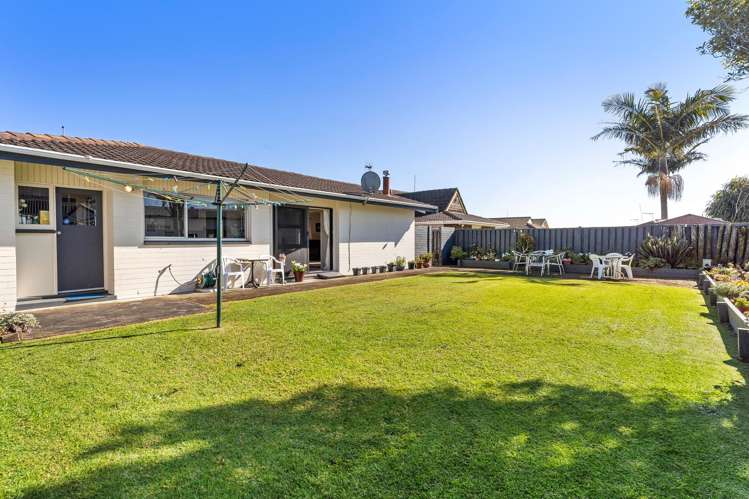 6 Booker Place Manurewa_14