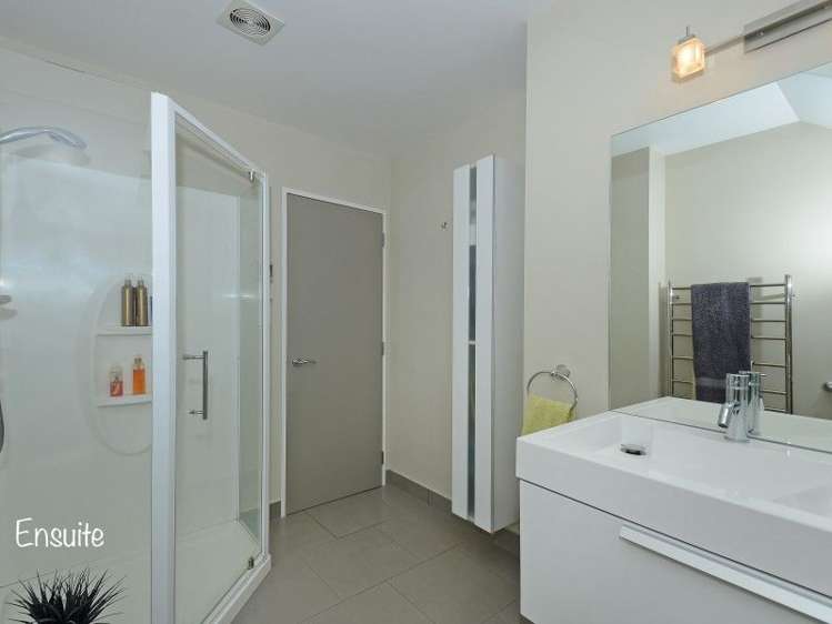 19a Saint Ronans Avenue Waterloo_15