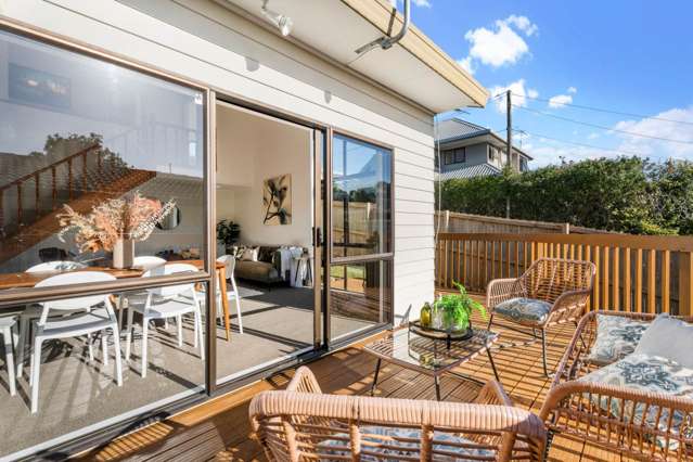 2/14 Abbotts Way Remuera_4