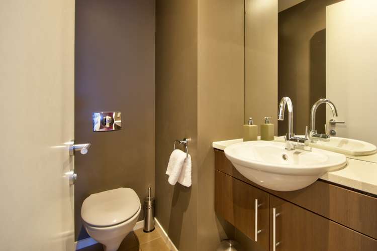 1/51 Thompson Street Queenstown_20