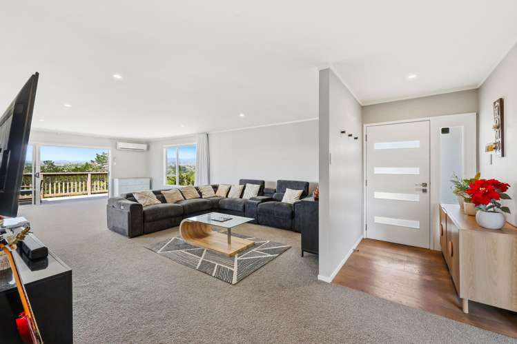 54 Chorley Avenue Massey_52