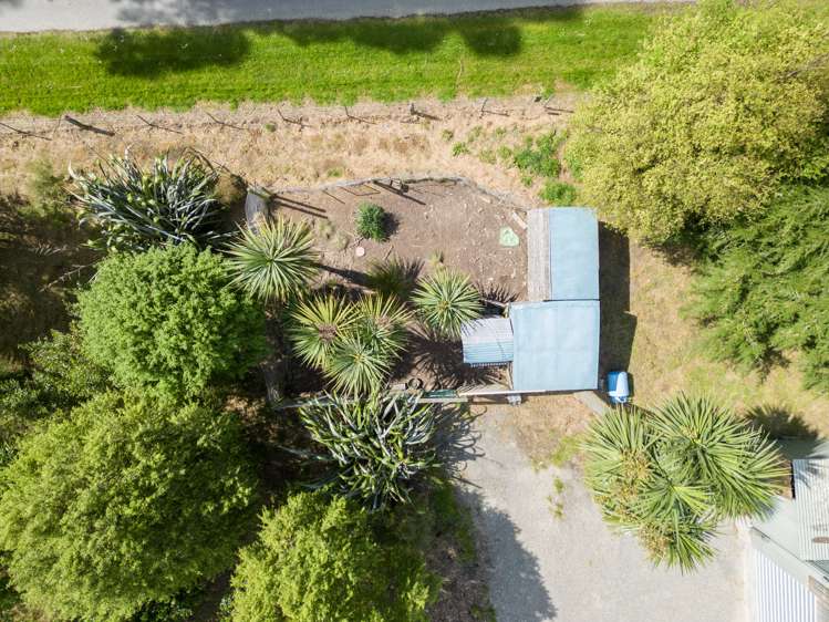 1825 Cust Road Cust_16