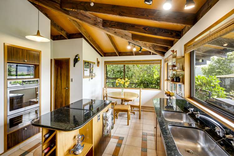 121 Eskdale Drive Bay View_8