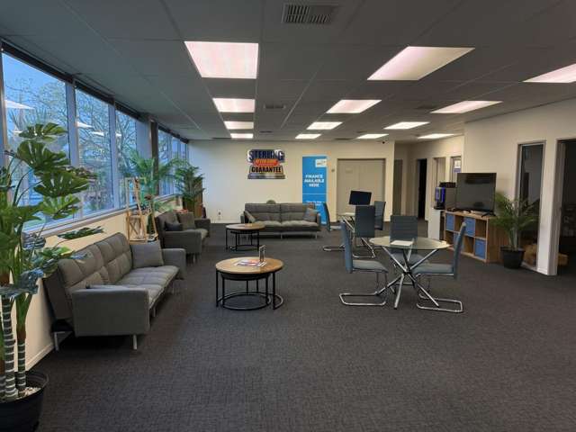 20 Marphona Crescent Takanini_4