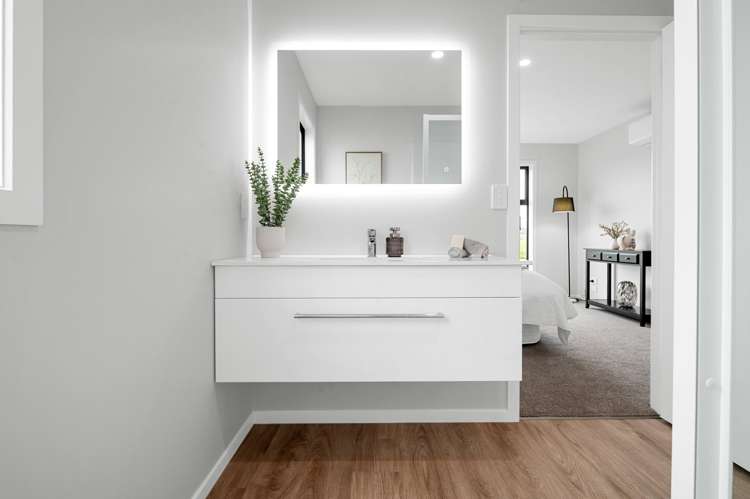 17 Te Whata Street Ruakura_12