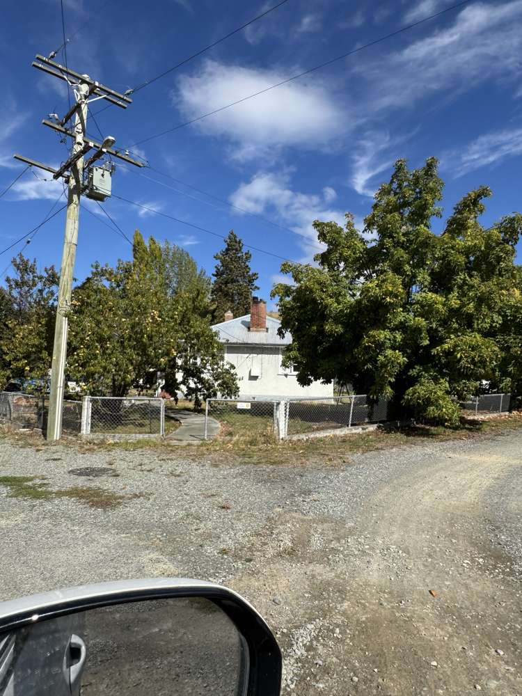 3 Omarama-Lindis Pass Road Omarama_12