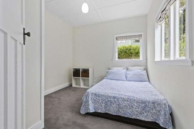 70 Nottingham Street Karori_2