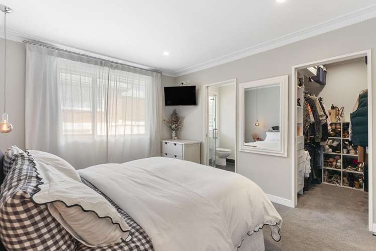 4 Braebank Lane Te Atatu South_12