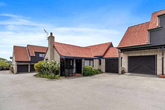 Quiet, Private and Well Positioned