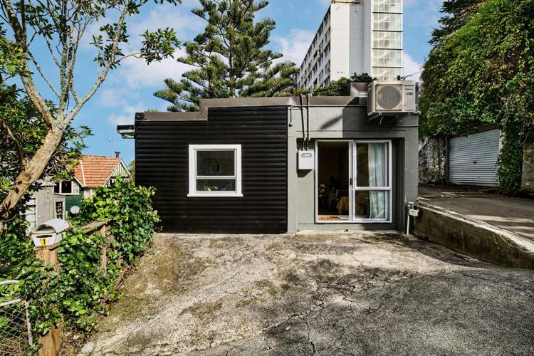 1 Maurice Terrace Te Aro_10