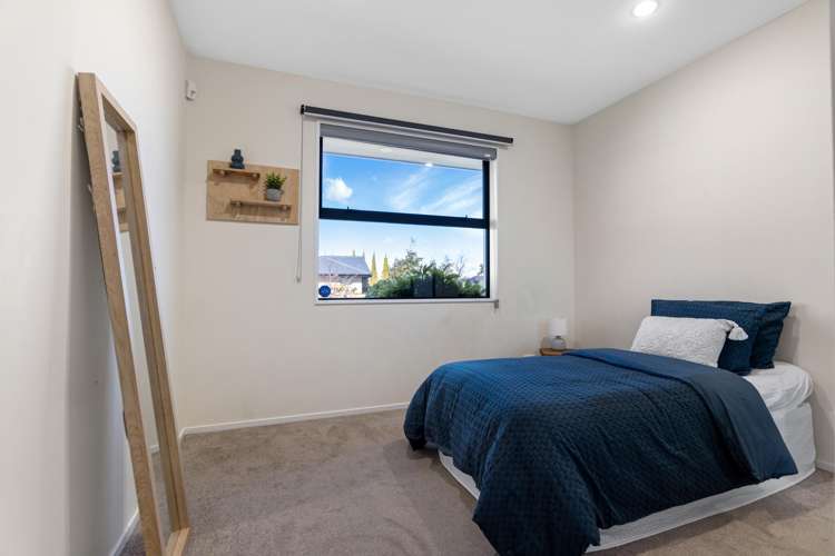 1 Maclaren Road Wigram_18