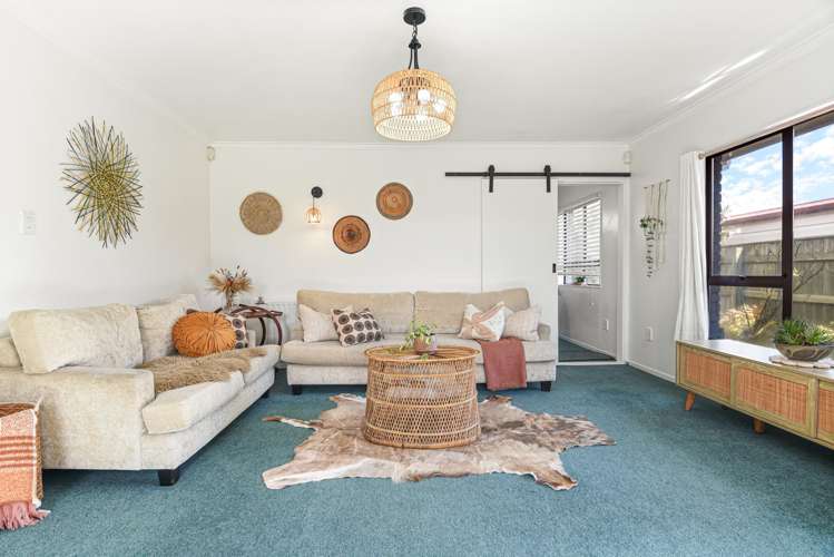 42a Holland Street Glenholme_5