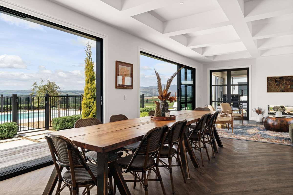 83 Charles Robert Drive_4