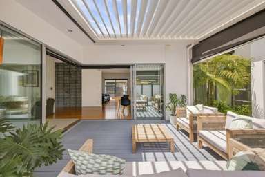 118 Oriental Parade_1