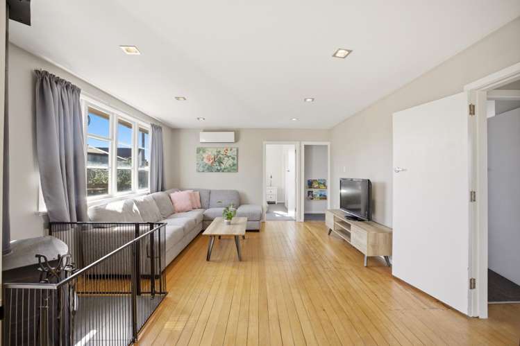 20 Robin Street Burwood_6