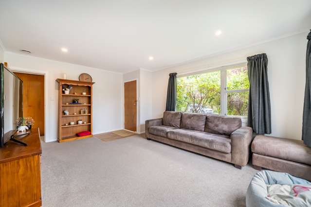 25 Deller Grove Silverstream_2