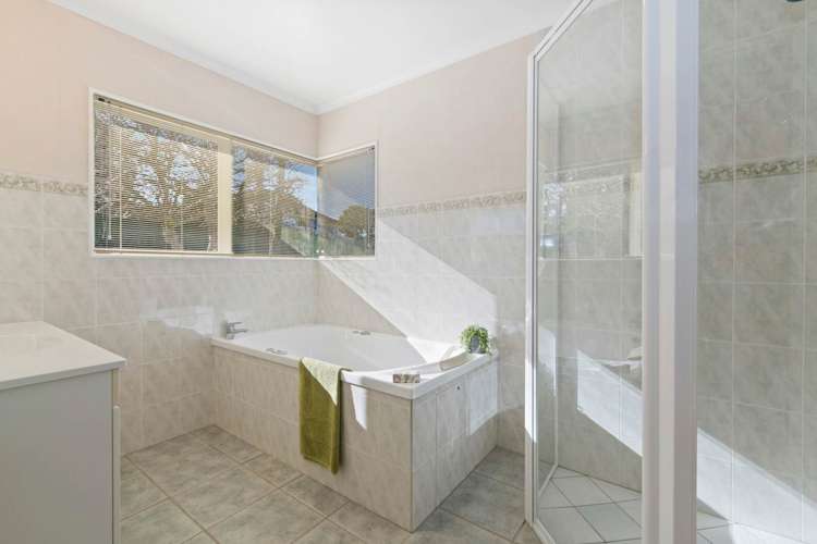 41 Kath Hopper Drive Orewa_15