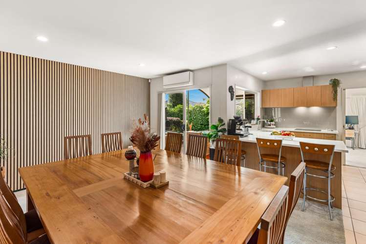 8 Toledo Avenue Henderson Heights_19