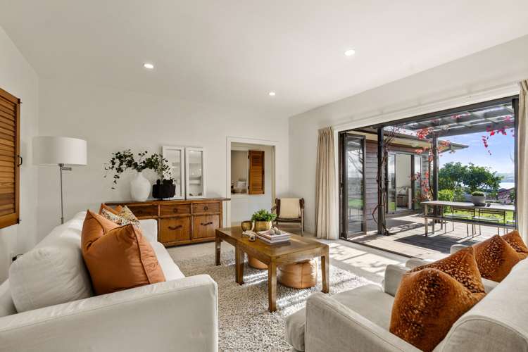 3 Fallsbrook Lane Mangere Bridge_8